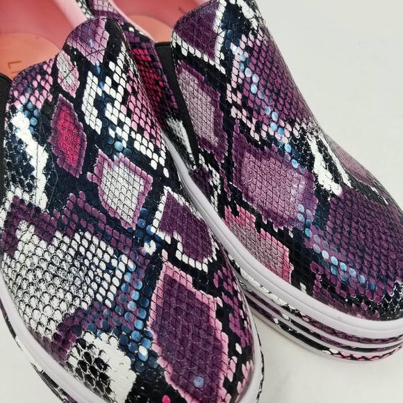Liliana Platform Shoes Purple Pink White Slip on.  THEY FIT LIKE A 9, NOT A 10. - Picture 8 of 8